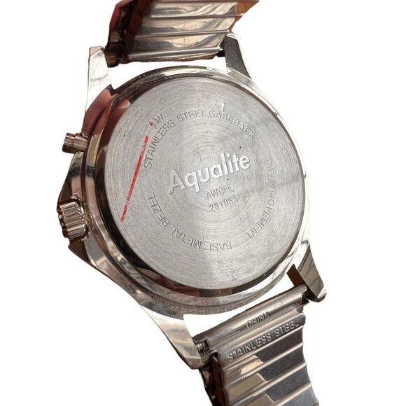 Vintage Aqualite Silver-tone Quartz Watch Flex-band Glow Hands - Picture 3 of 3